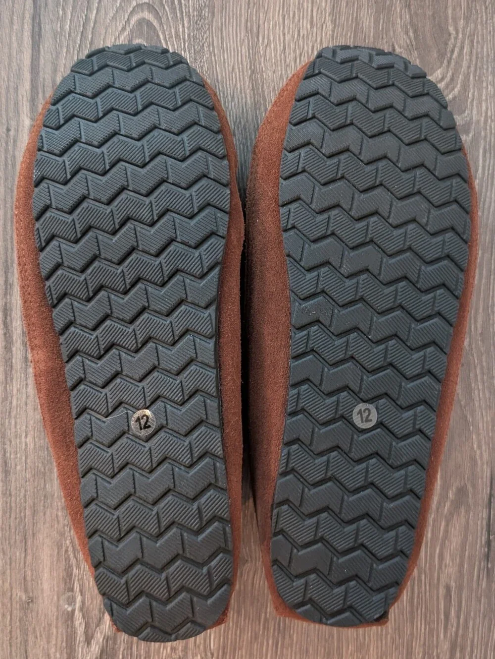 1901 Mens Faux Fur Lined Loafer Slippers NWOT Size 12